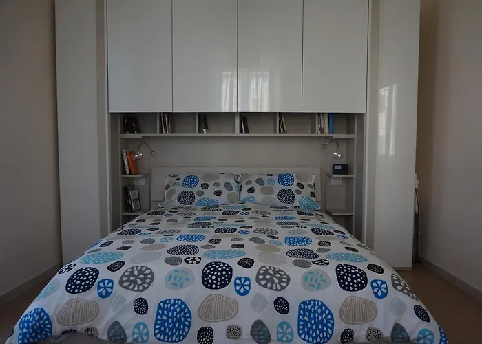 Glad Διαμέρισμα *